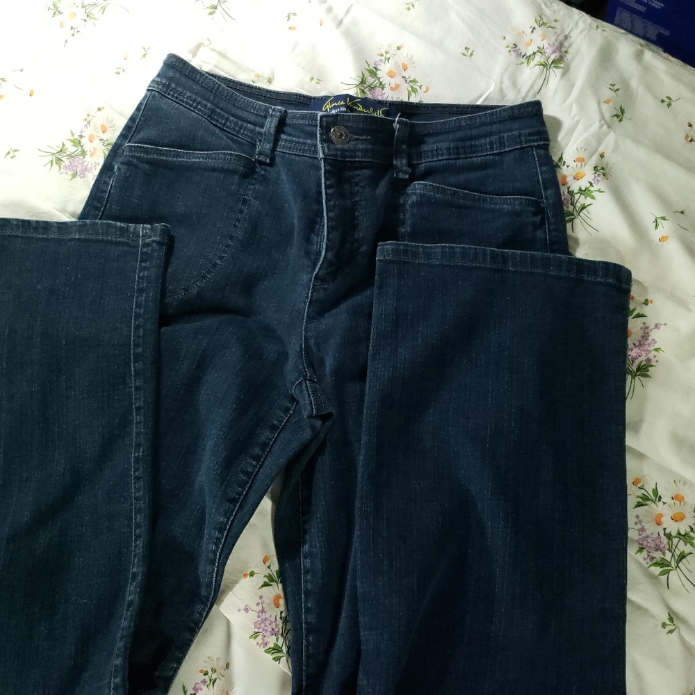 Gloria Vanderbilt 6p dark blue jeans like new
